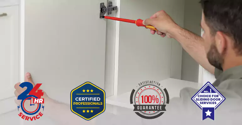 Mobile Home Door Hinge Replacement in Sweetwater